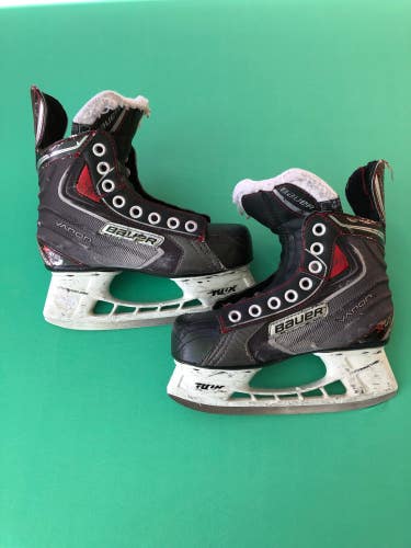 Used Junior Bauer Vapor X40 Hockey Skates (Regular) - Size: 1.0
