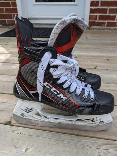 Senior Used CCM JetSpeed FT1 Hockey Skates Regular Width Size 7.5