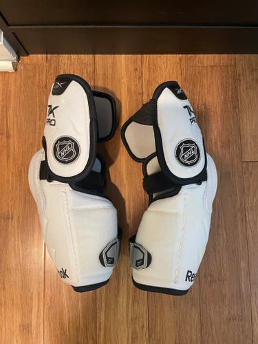 New Medium Reebok Jofa 7K Pro Elbow Pads Pro Stock