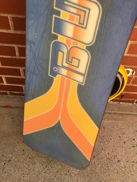 Used Burton Motion (151 cm) Snowboard with Burton Custom Bindings