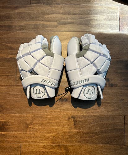 New Warrior Nemesis Goalie Gloves 13"