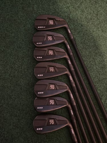 Sub 70 Golf v2 699 Pro Black (4-PW) Stiff Flex