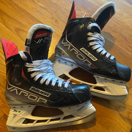 Intermediate Used Bauer Vapor X3.7 Hockey Skates Extra Wide Width Size 6