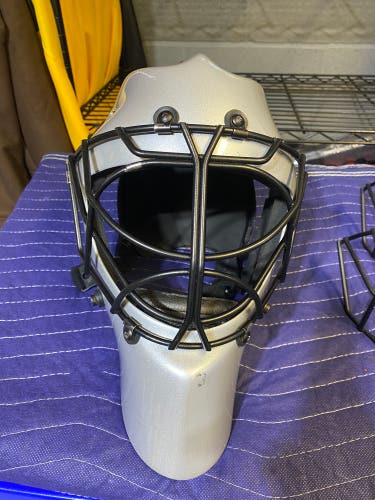 Senior   Goalie Mask