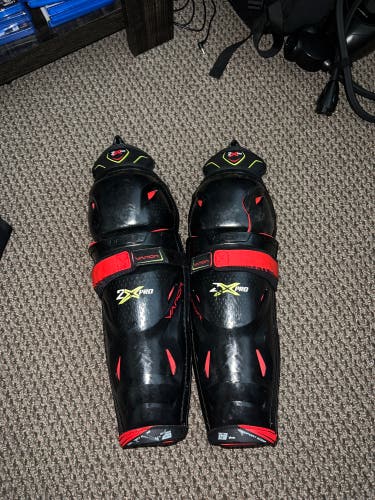 Used Bauer Vapor 2X Pro Shin Pads
