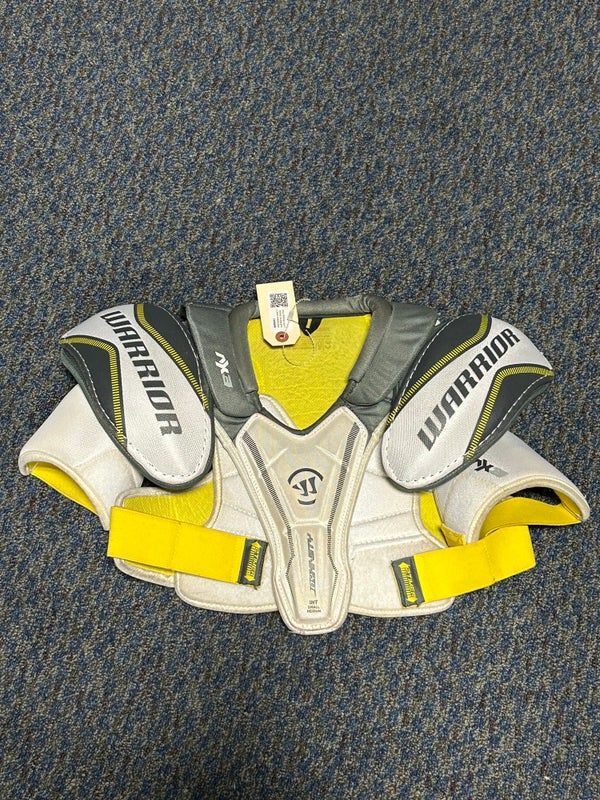 Intermediate Used Small Warrior Dynasty AX3 Shoulder Pads