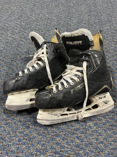 Senior Used Bauer Nexus 800 Hockey Skates D&R (Regular) 9.5 (Missing Insoles)
