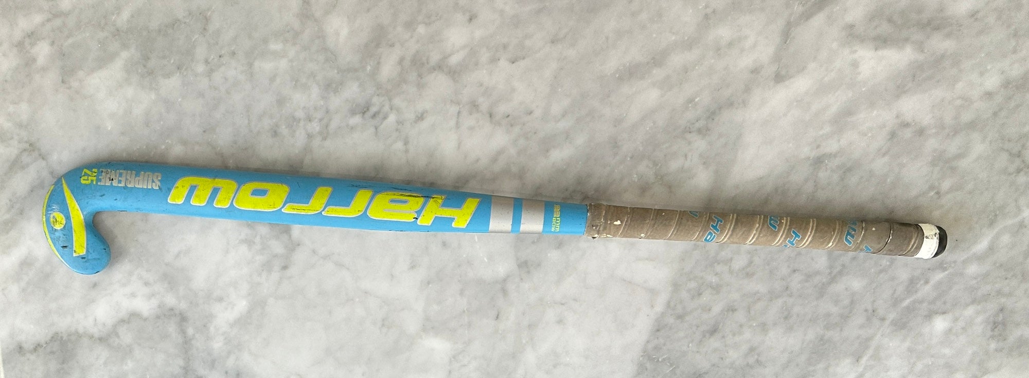 Harrow  Supreme 25 Field Hockey Stick, kid’s 35” Blue/Lime