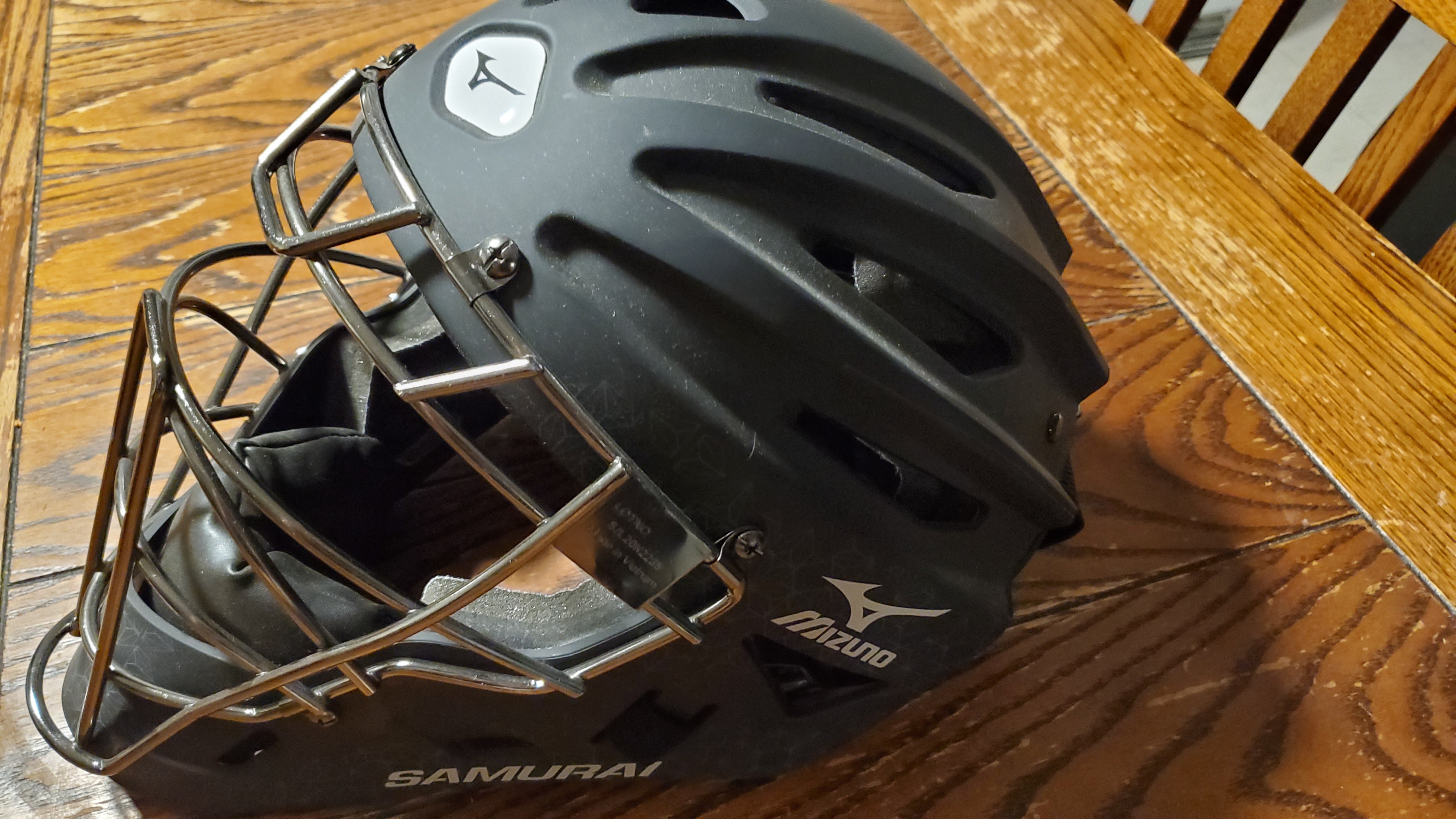 Mizuno Samurai Catchers Mask Visor