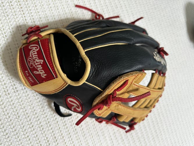 Used Right Hand Throw 12" Select Pro Lite Baseball Glove