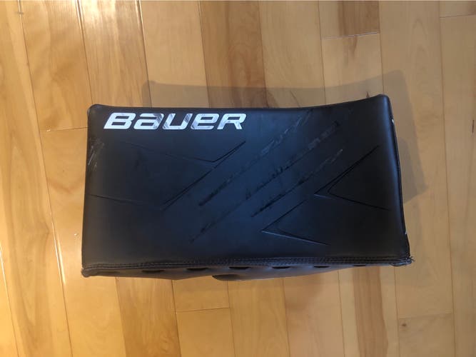 Used Regular Bauer Hyperlite Blocker