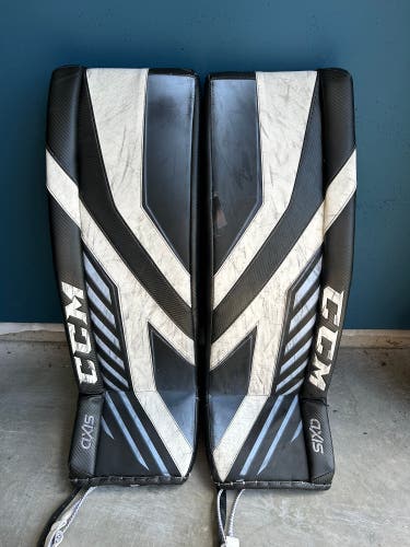 Used 34”+1.5 CCM Axis Pro Custom Goalie Pads