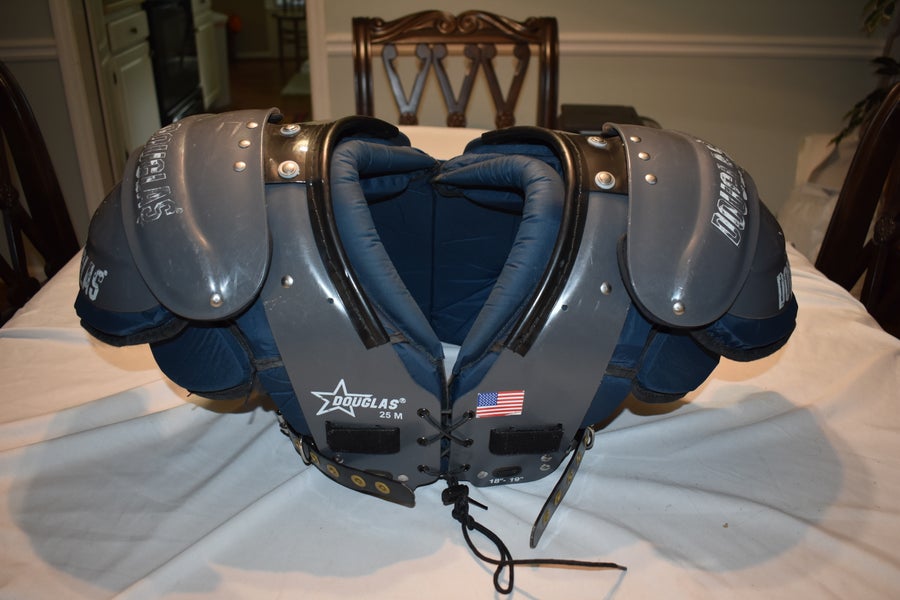 Used Schutt JR PRO MD Football Shoulder Pads Football Shoulder Pads