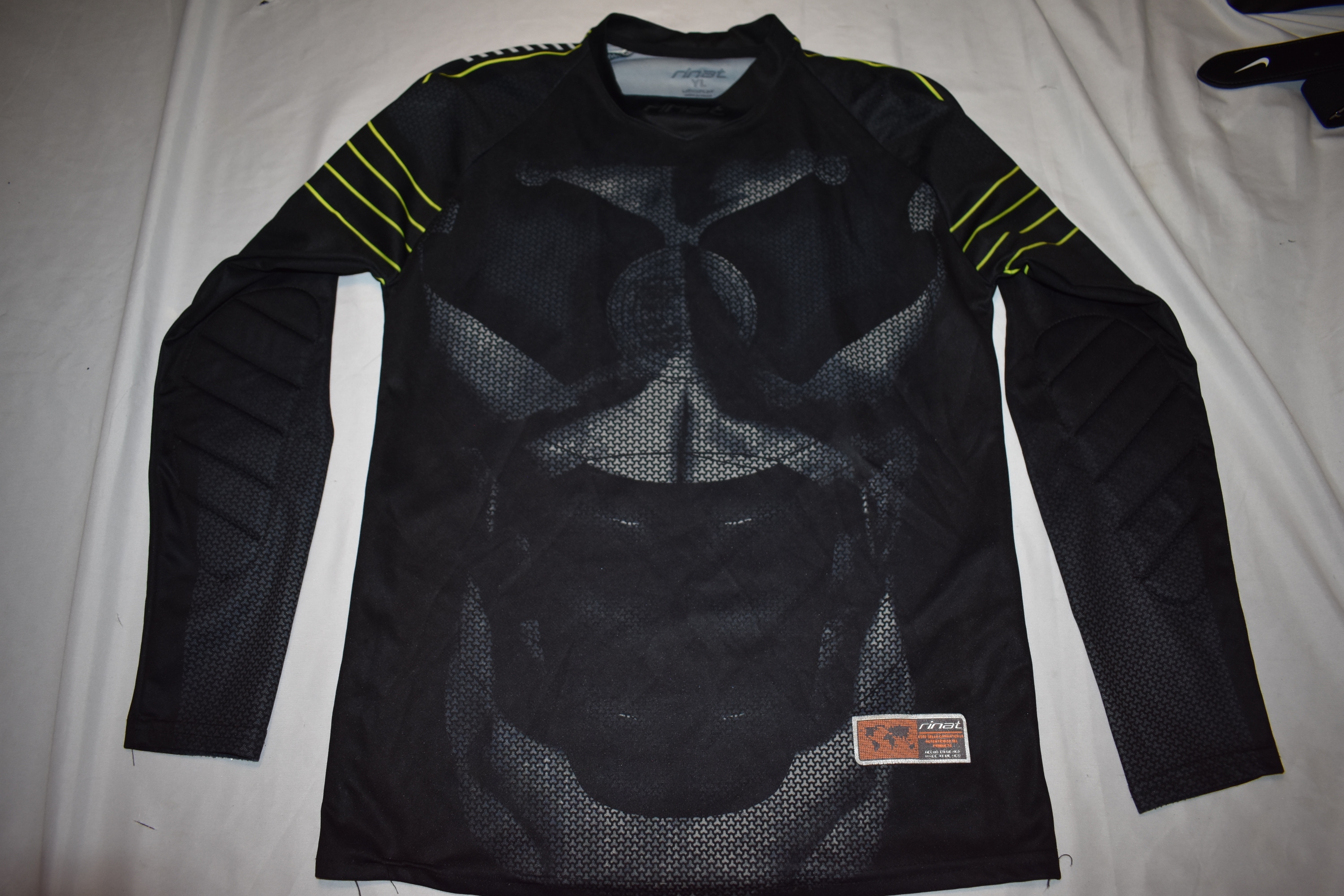 Rinat UltraPlay Soccer Goalie Top, Black, Youth Large