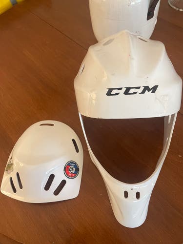 Used CCM 9000 Goalie Mask