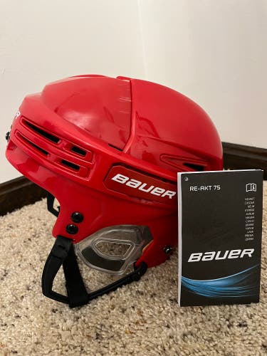 Bauer Reakt 75 helmet