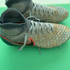 Used Nike Magista Obra II Elite FG Soccer Cleats - Size: M 6.0 (W 7.0)