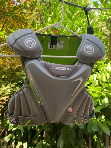 Used Small Maverik MX Shoulder Pads