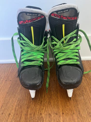 Used Bauer Regular Width  Size 4 Vapor 2X Pro Hockey Skates