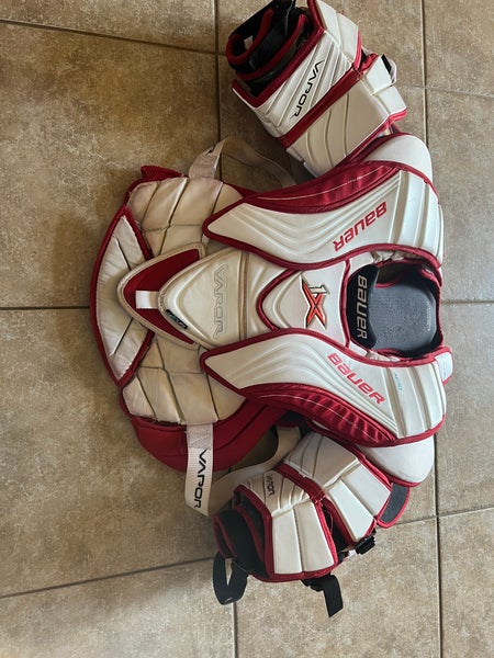 Used Medium Bauer Vapor 1X Goalie Chest Protector