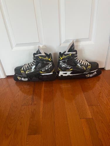 Senior CCM Regular Width Pro Stock Size 9.5 Super Tacks AS1 Hockey Goalie Skates