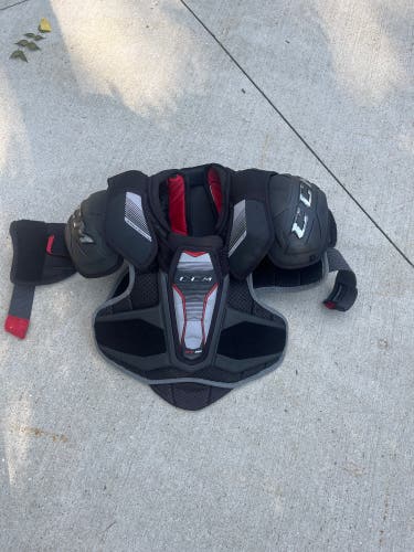 CCM JetSpeed ft390 Shoulder Pads