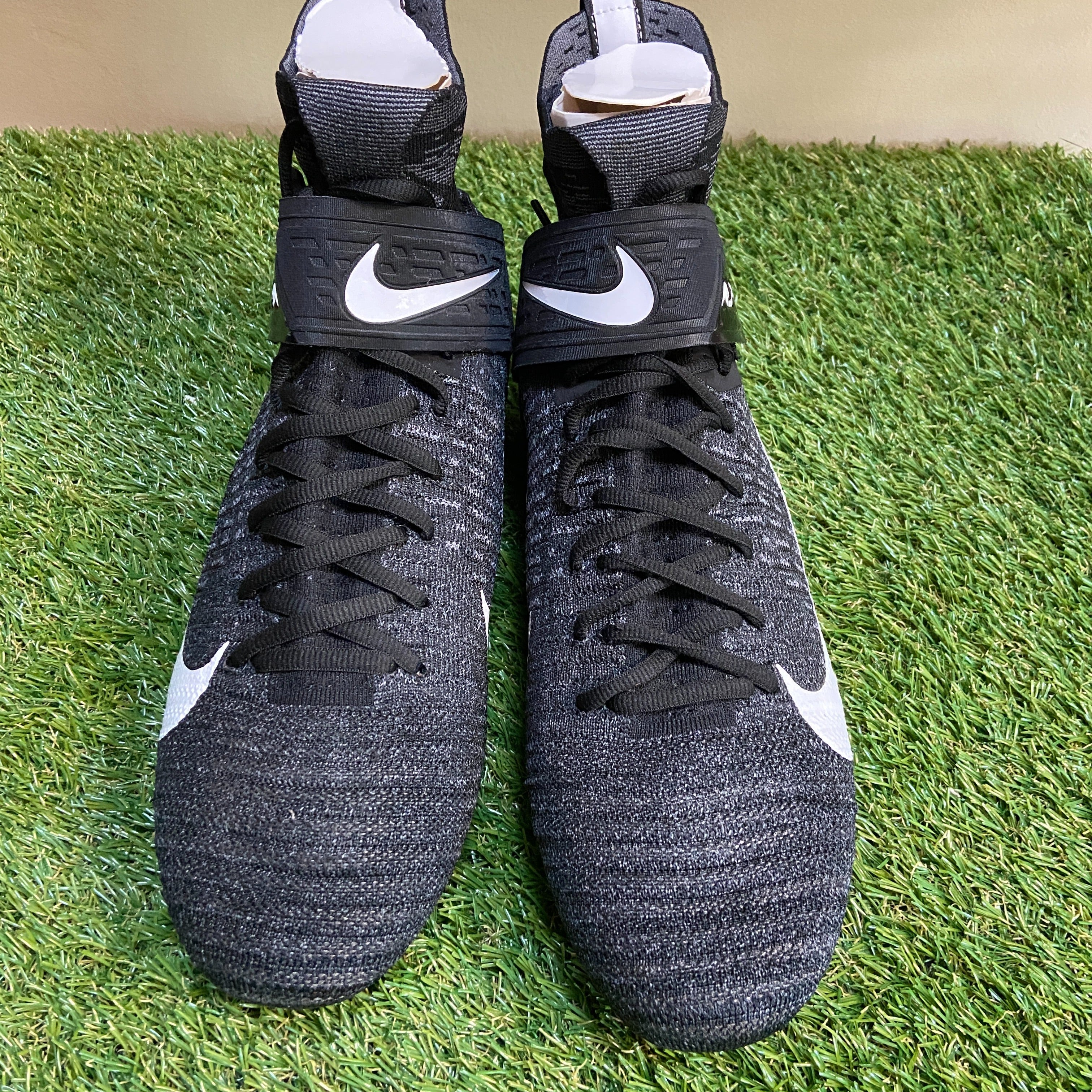 Nike Alpha Menace Elite 2 WD P FlyKnit Black White BV3298 