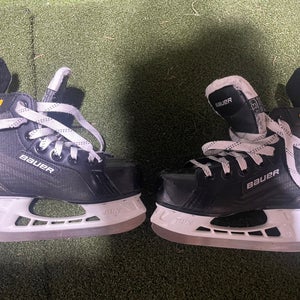 Youth Used Bauer Supreme S140 Hockey Skates D&R (Regular) 13Y