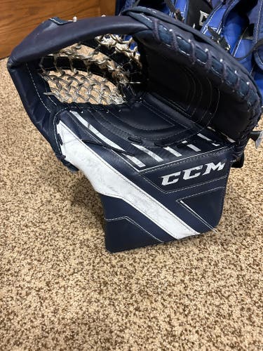 CCM AXIS 1.5  JUNIOR REGULAR