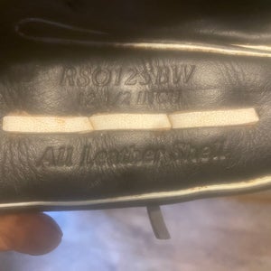 Youth Rawlings 12.5 baseball glove