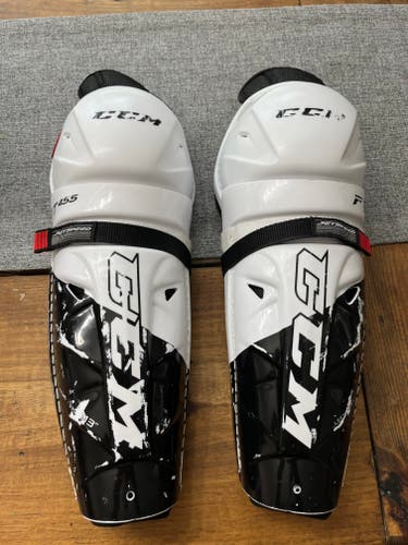 Used CCM Jetspeed FT455 Shin Pads