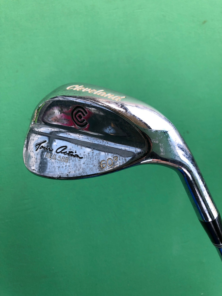 Used Cleveland Tour Action Reg 588 Right-Handed Golf Wedge (Flex: 60)