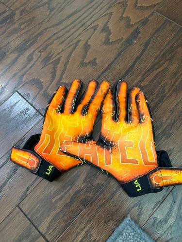 Orange Adult Medium Under Armour F7 Gloves