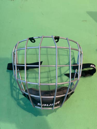 Used Small Bauer Profile II Full Cage