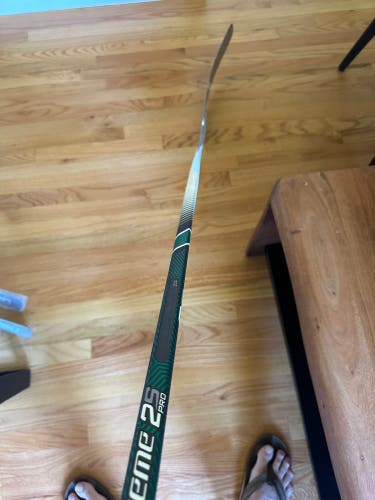 Senior Regular 25" Paddle  Supreme 2S Pro Goalie Stick