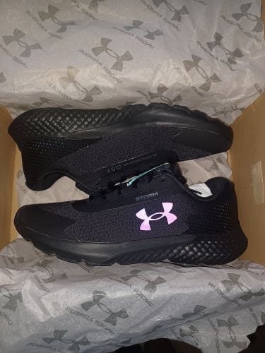 Black Adult New Unisex Size 9.5 (Women's 10.5) Under Armour Shoes