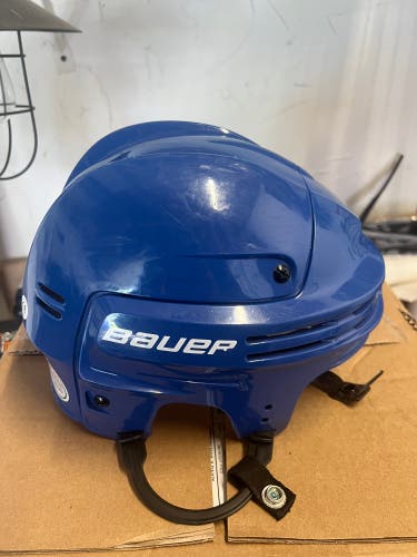 Used Large Bauer  4500 Helmet