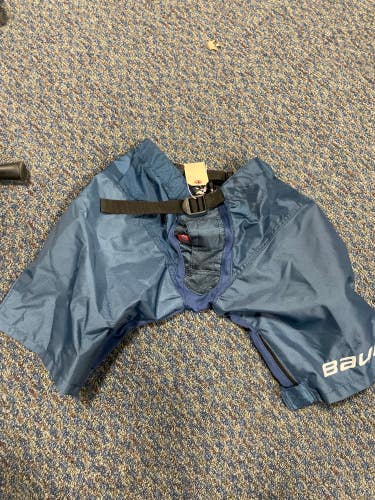 Used Large Bauer Pant Shell