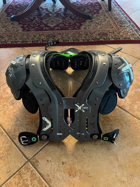 Xtech Super Skill Shoulder Pads