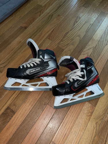 Used Bauer Extra Wide Width Size 8 Vapor X2.7 Hockey Goalie Skates