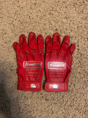 Used Medium Franklin CFX PRO Batting Gloves