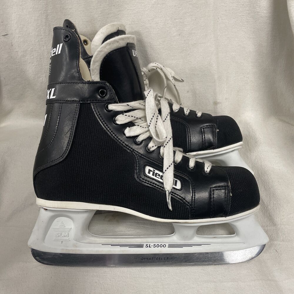 Sold at Auction: Wayne Gretzky Daoust Skates Size 9 Adult