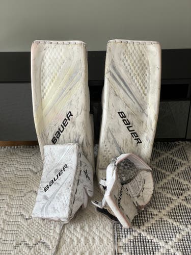 Used 35" Regular Bauer Vapor 2X Pro Goalie Full Set