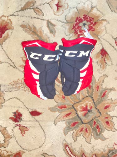 Used CCM Xtra plus Gloves 13"