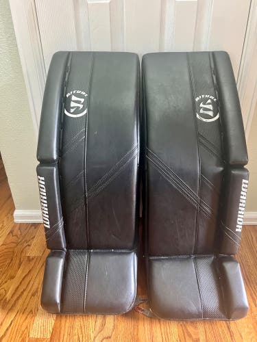 32" Warrior  Ritual G5 Goalie Leg Pads