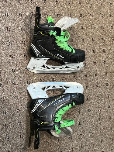 Used CCM Size 3 Tacks 9070 Hockey Skates