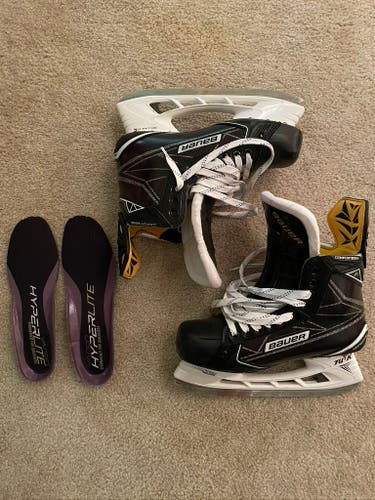 Senior New Bauer Supreme 1S Pro Hockey Skates Regular Width Pro Stock Size 7