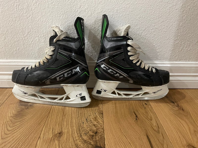 CCM Ribcore 86K hockey skates size 7 US 8.5