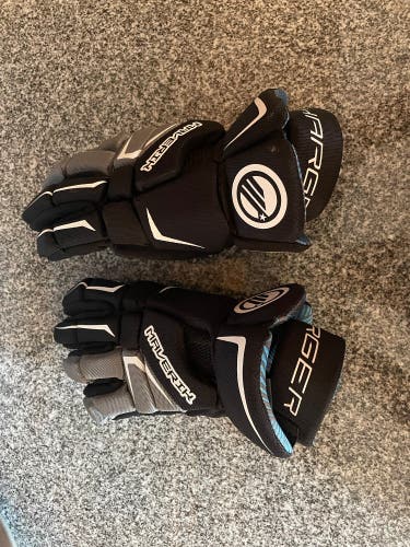 10” Kids lax gloves