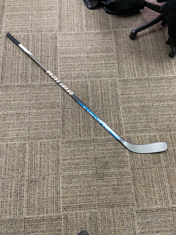 easton synergy 40 left handed stick e3 int lie 5.5 flex 65 | SidelineSwap